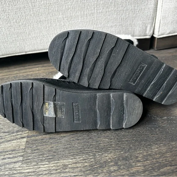 Cozy MukLuk booties size 9.5 - Picture 6 of 8